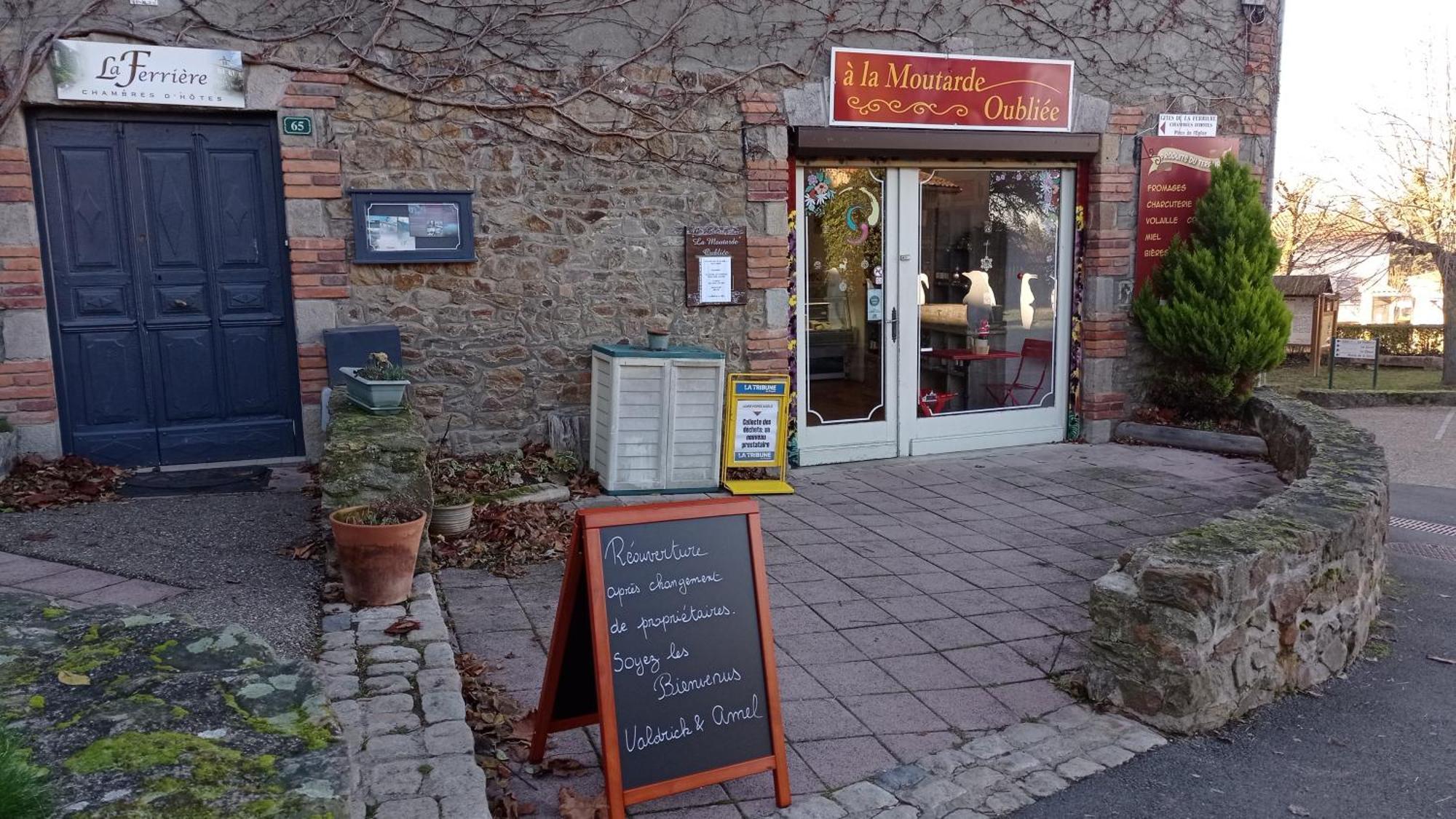 La Ferriere Bed & Breakfast Saint-Medard-en-Forez ภายนอก รูปภาพ