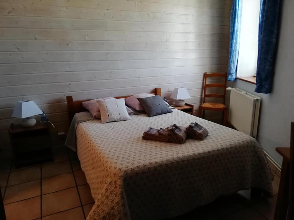 La Ferriere Bed & Breakfast Saint-Medard-en-Forez ภายนอก รูปภาพ