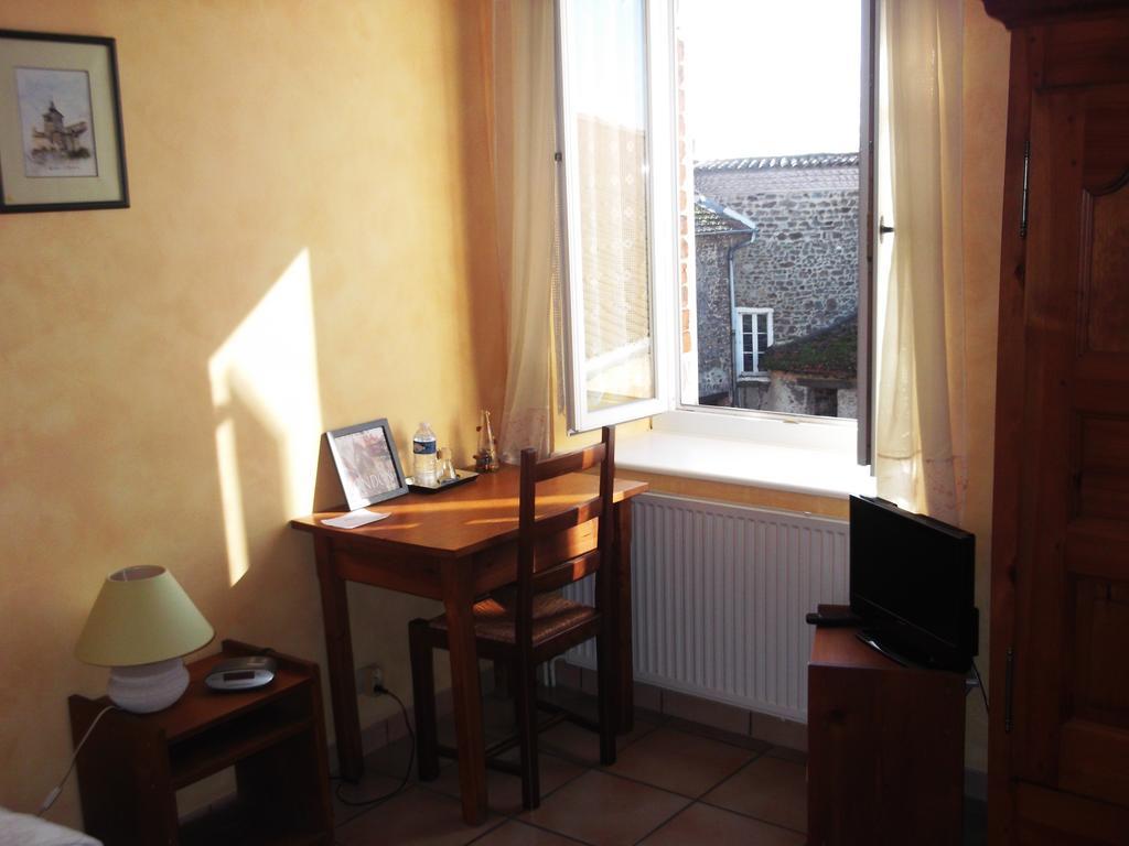 La Ferriere Bed & Breakfast Saint-Medard-en-Forez ห้อง รูปภาพ